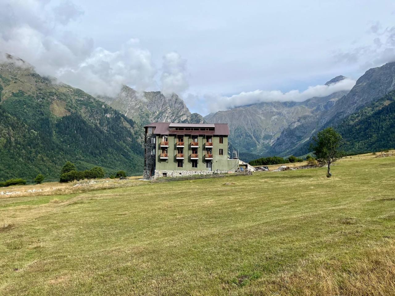 Hotel Lamala Mazeri Kültér fotó